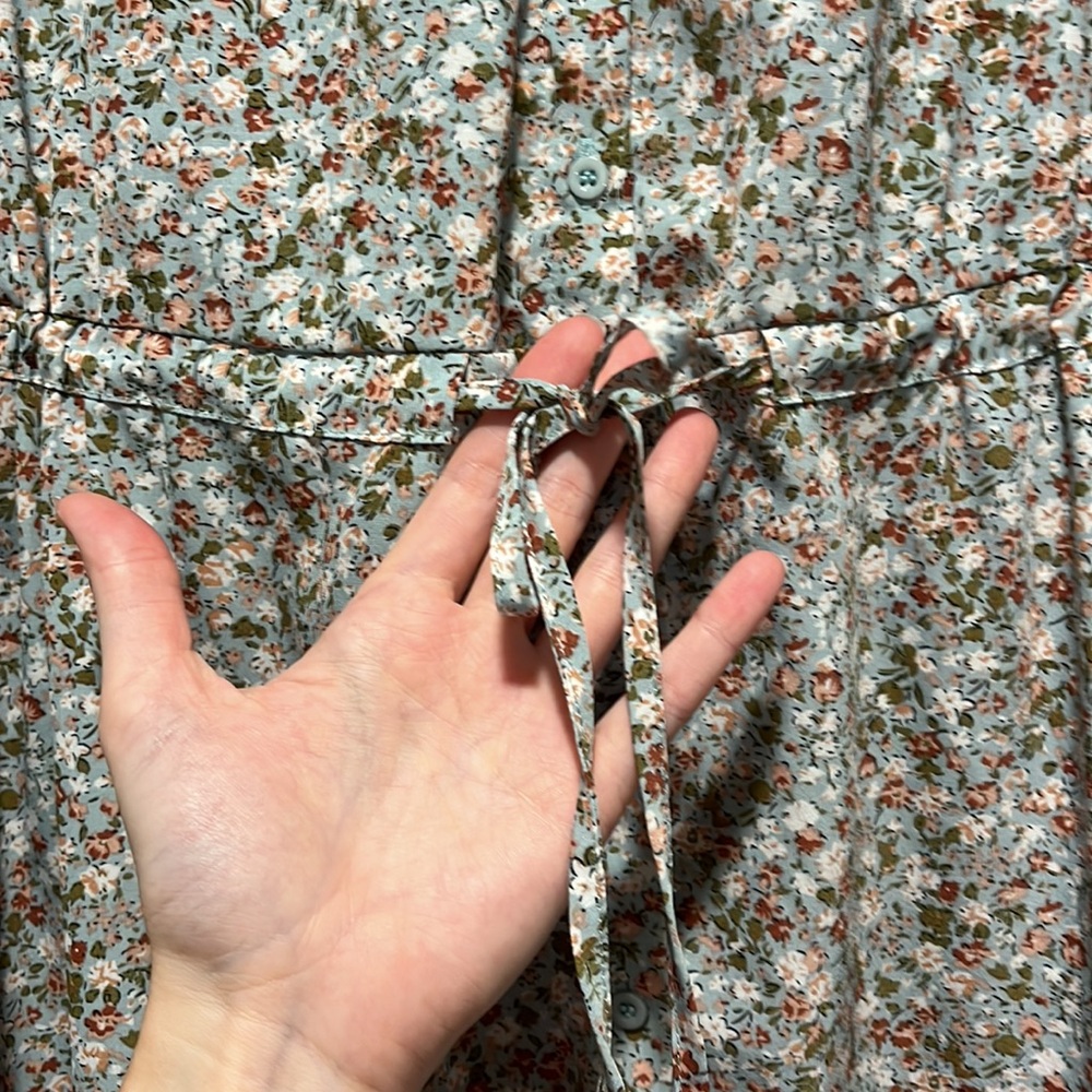 ‼️SOLD‼️ SHEIN XS-M Cottage Core Floral print Working button Tie Long sleeve - Picture 4 of 9